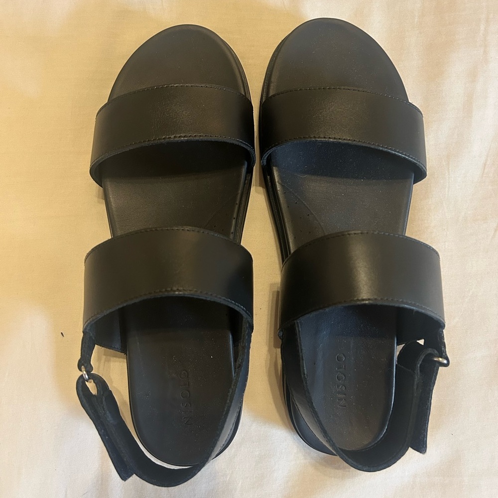 Nisolo Go-To Flatform Black Sandals 2.0